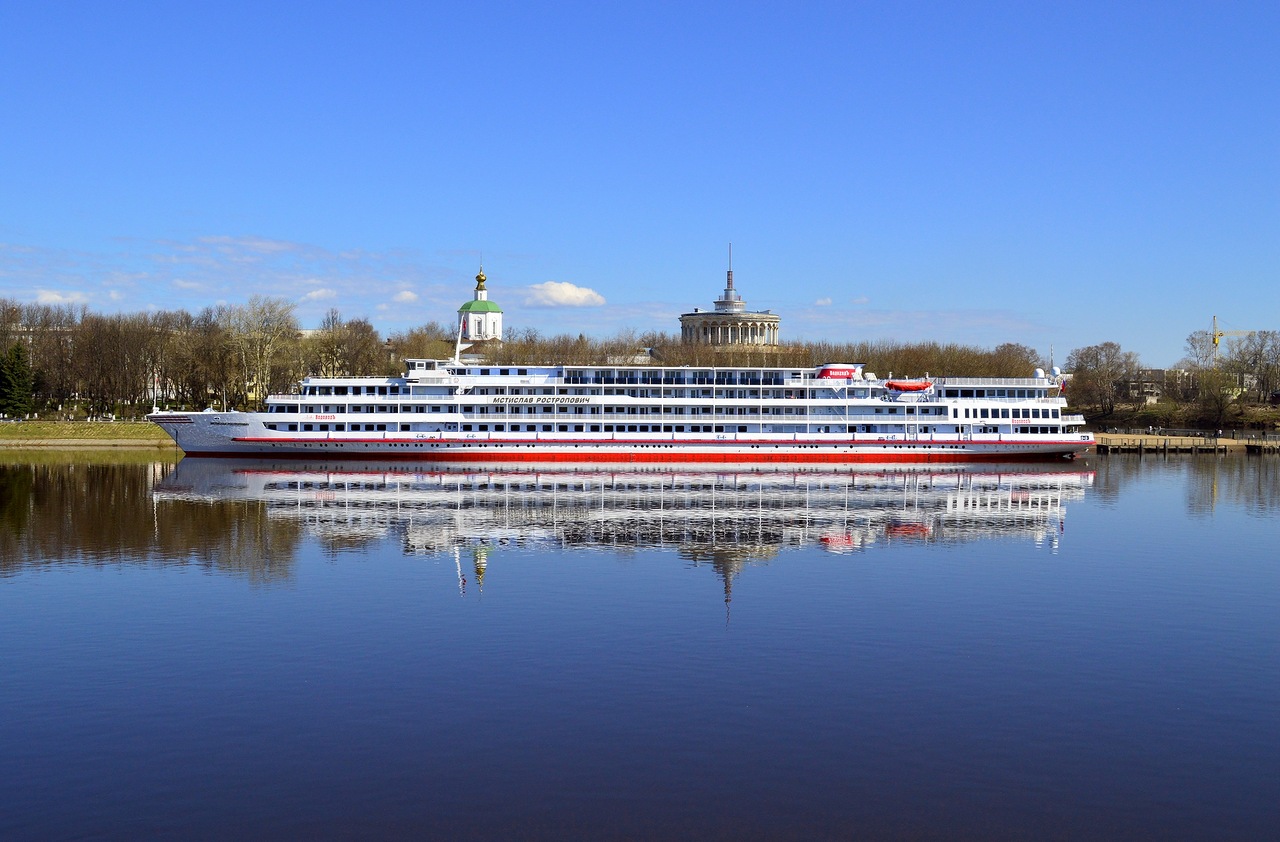 Luxus Flussfahrt Moskau St Petersburg